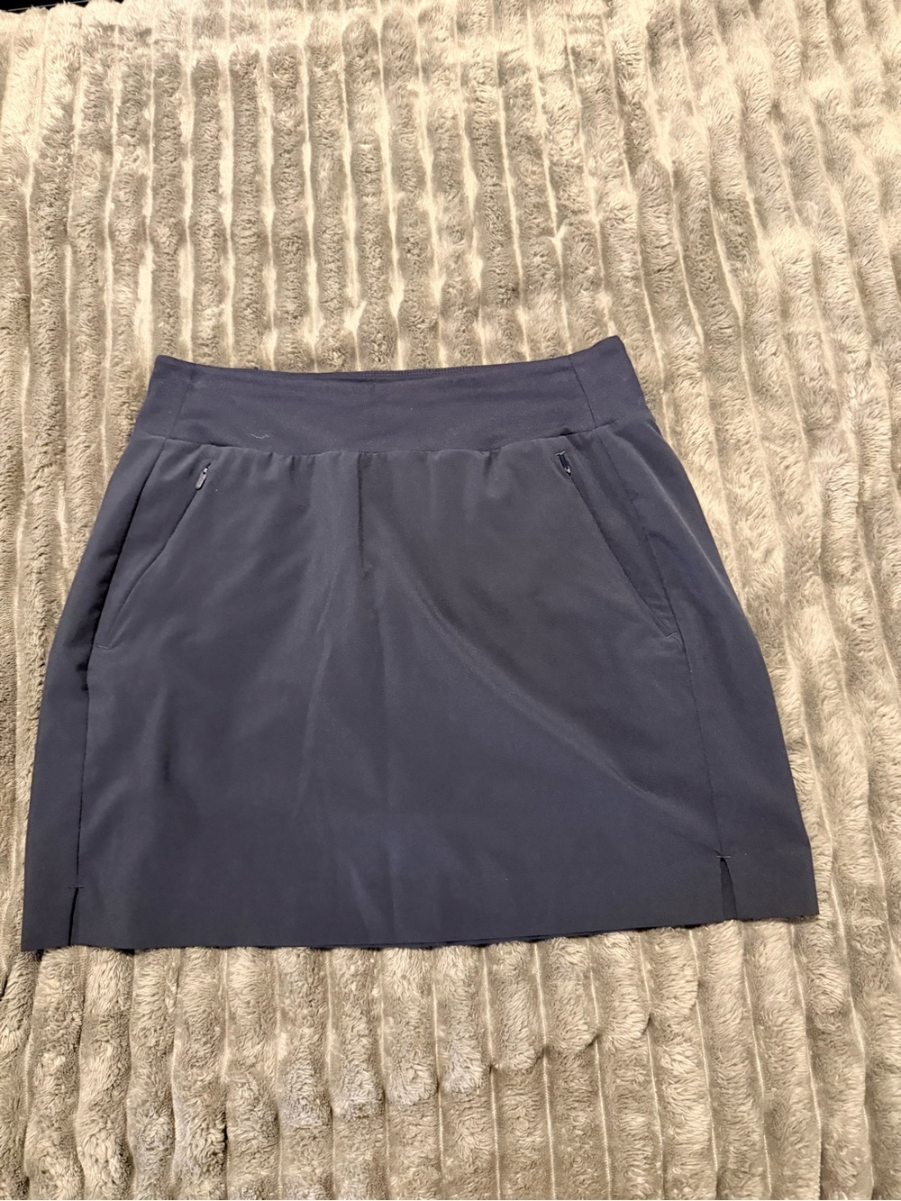 Athleta Soho Skort with Zip Pockets